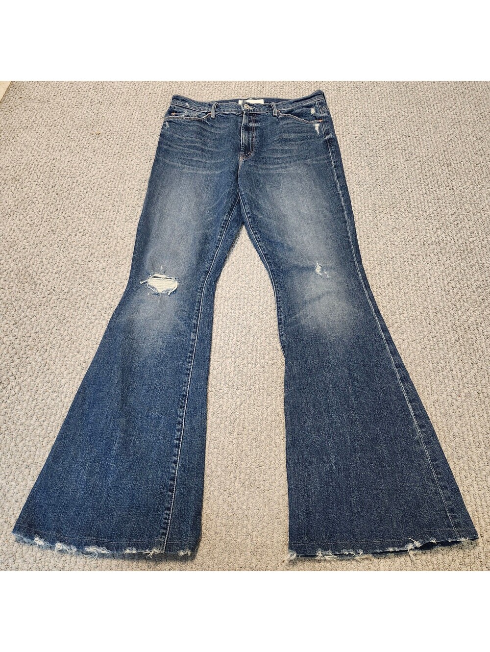 Mother The Supper Cruiser Born to Bite Distressed Flared Jeans Size 31